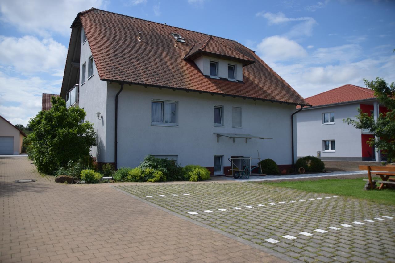 Gasthaus-Pension Hofmann Oberdachstetten Exterior foto